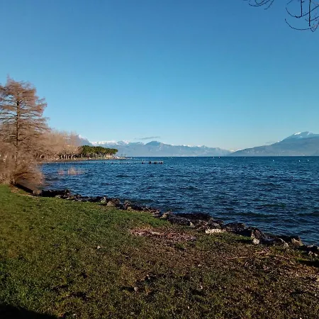 Apartman Casa Mary Tre - Attico Con Terrazza A 2 Passi Dal Sirmione