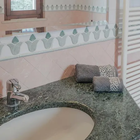 Casa Mary Tre - Attico Con Terrazza A 2 Passi Dal Sirmione