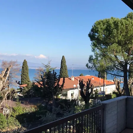Appartement Casa Mary Tre - Attico Con Terrazza A 2 Passi Dal Sirmione